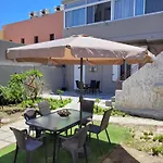 Sebastian Luxury House מלון