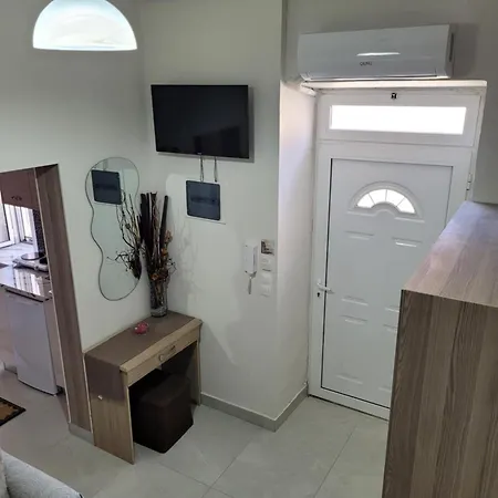Sebastian Luxury House Отель
