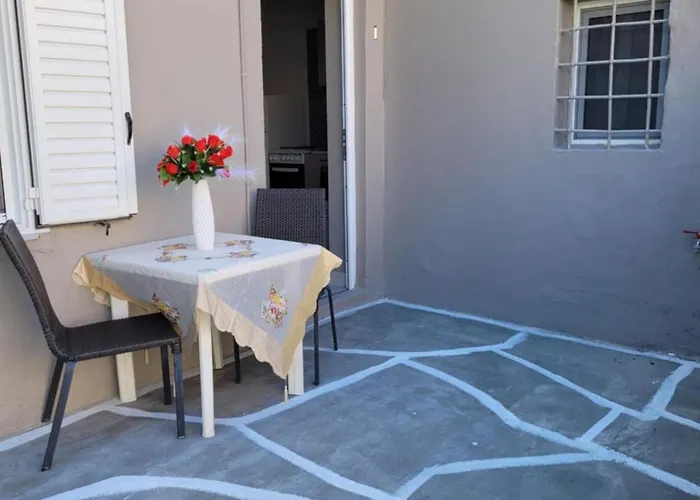 Sebastian Luxury House *