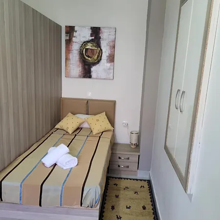 Sebastian Luxury House Otel *